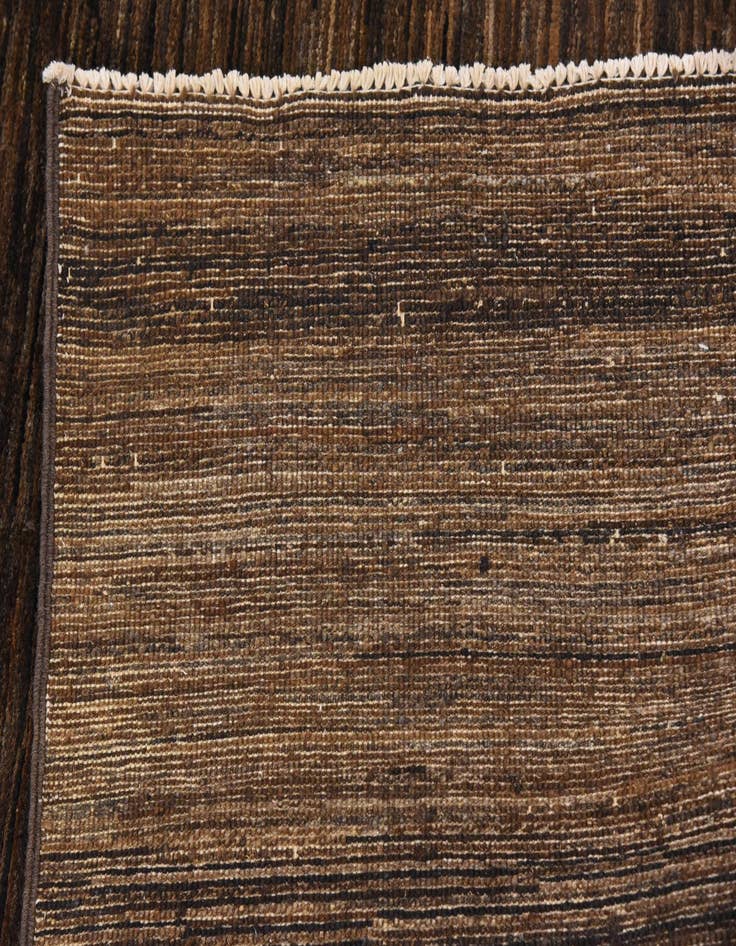 Detail image of  4' 10 x 6' 7  Hand Knotted Modern Ziegler Rug