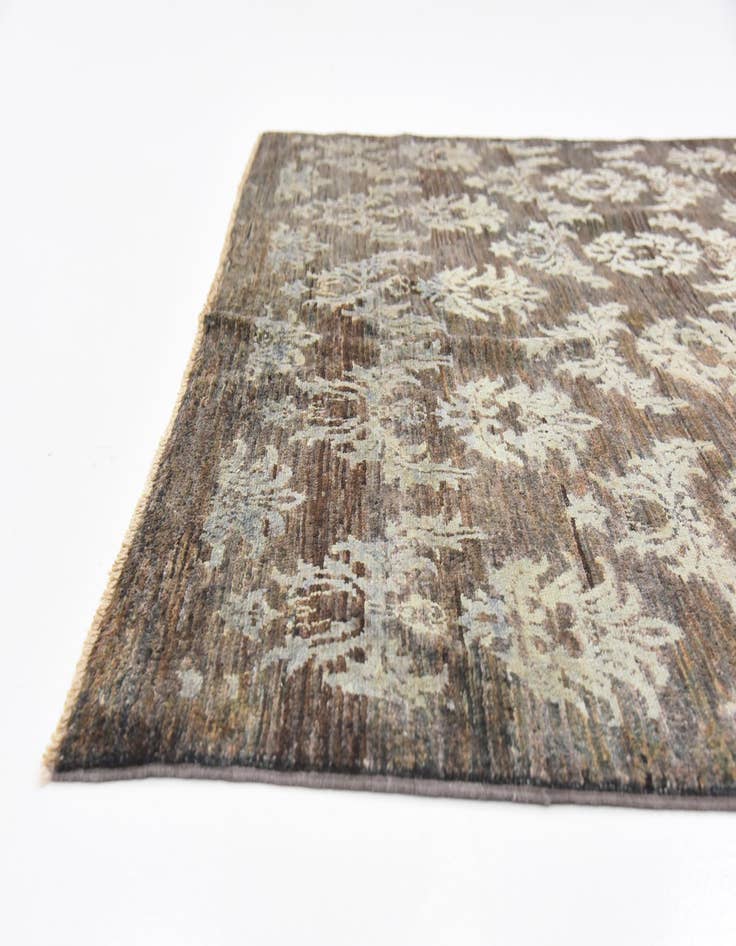 Detail image of  5' x 6' 4  Hand Knotted Modern Ziegler Rug