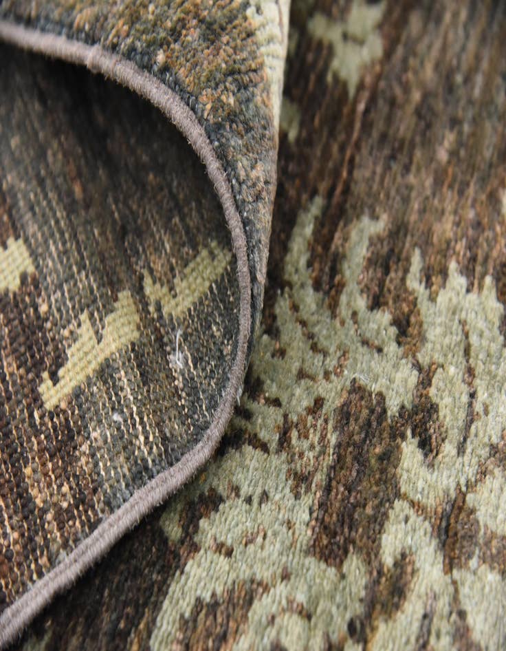 Detail image of  5' x 6' 4  Hand Knotted Modern Ziegler Rug