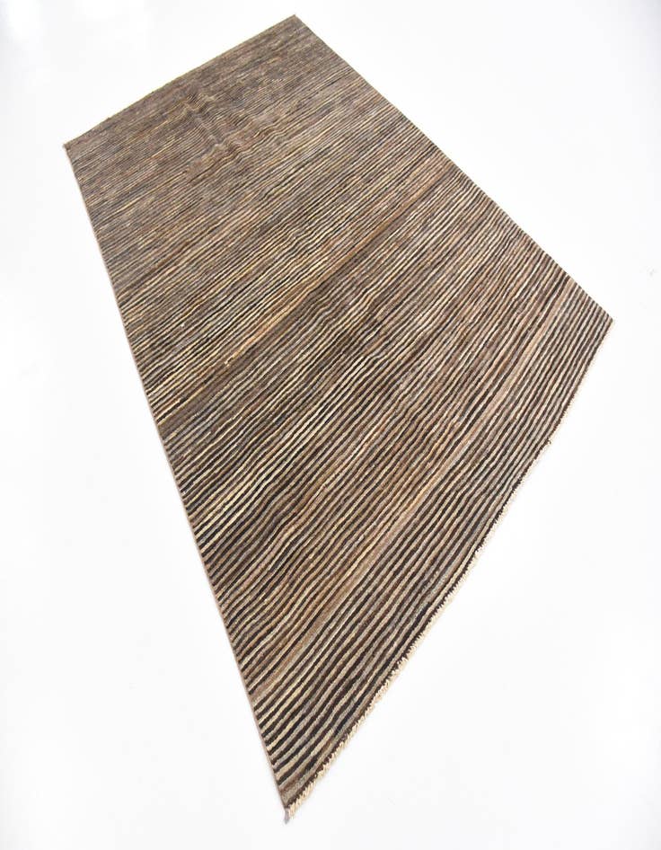 Detail image of  4' 10 x 6' 9  Hand Knotted Modern Ziegler Rug