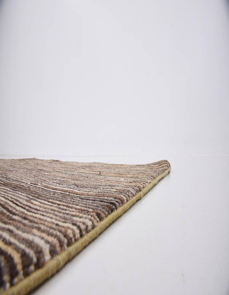 Detail image of  4' 9 x 6' 4  Hand Knotted Modern Ziegler Rug