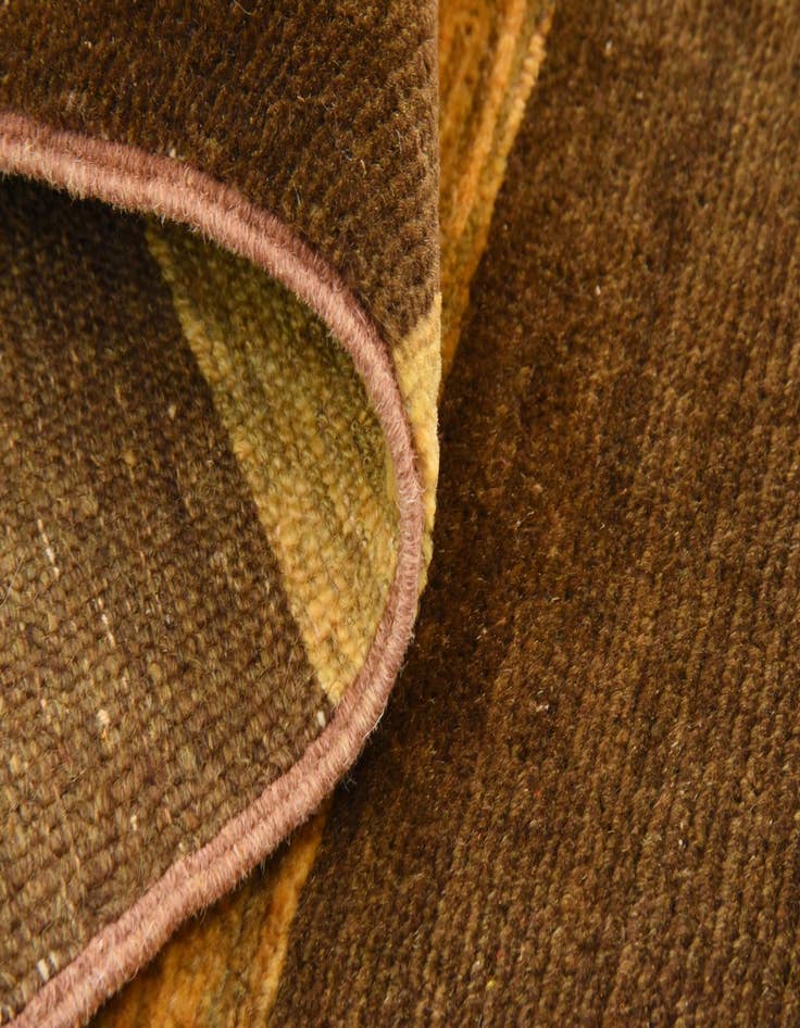 Detail image of  5' 2 x 6' 4  Hand Knotted Modern Ziegler Rug