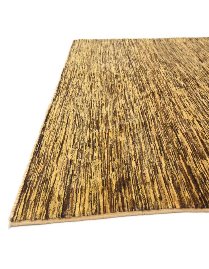 Detail image of  5' 2 x 6' 4  Hand Knotted Modern Ziegler Rug