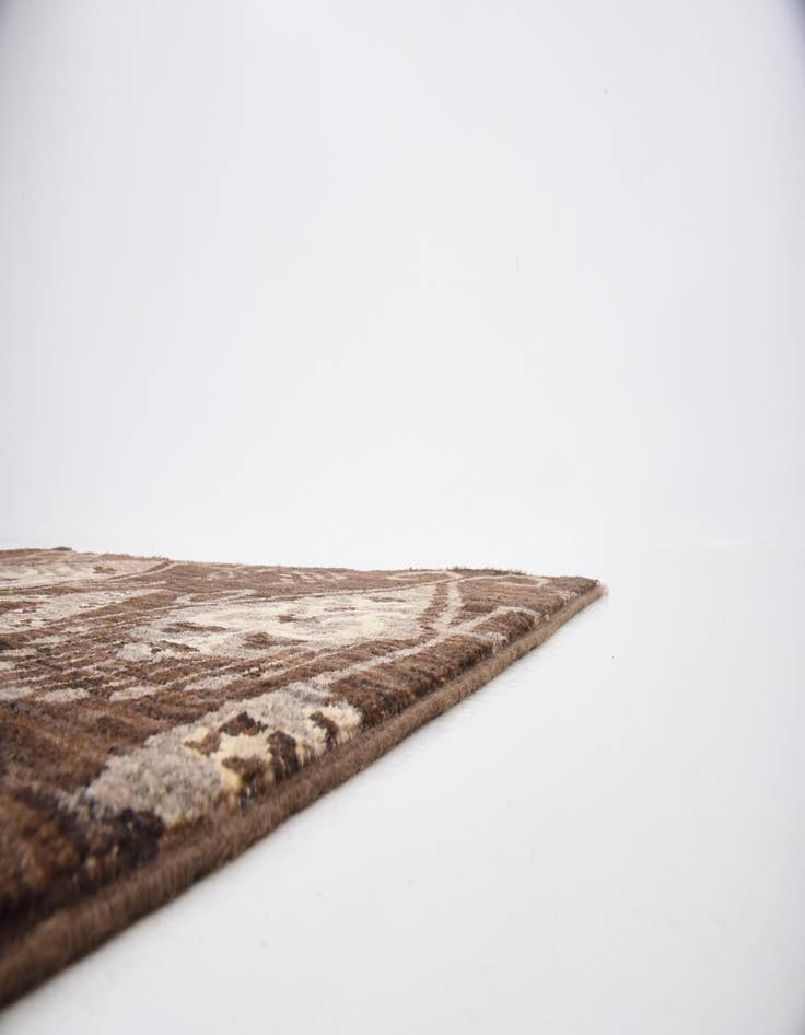 Detail image of 8' 2 x 9' 9 Hand Knotted Modern Ziegler Rug