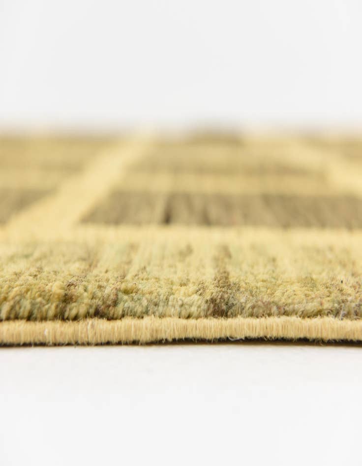 Detail image of  6' 6 x 9' 4  Hand Knotted Modern Ziegler Oriental Rug