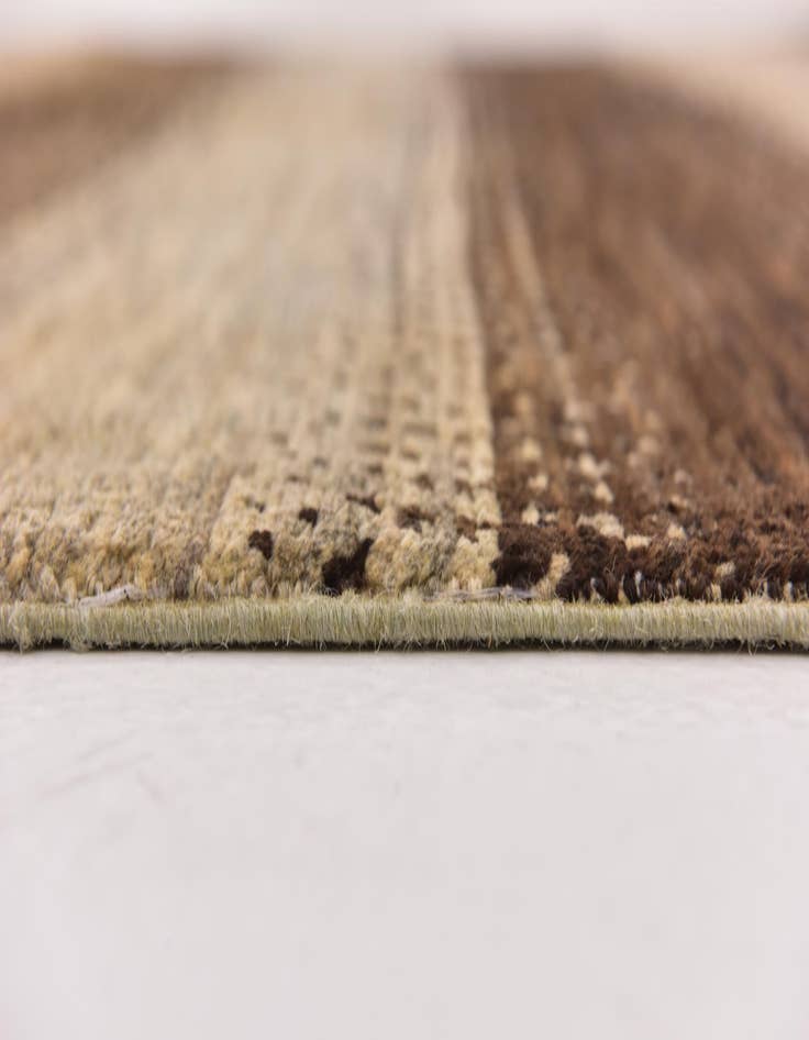 Detail image of  5' 5 x 7' 2  Hand Knotted Modern Ziegler Oriental Rug