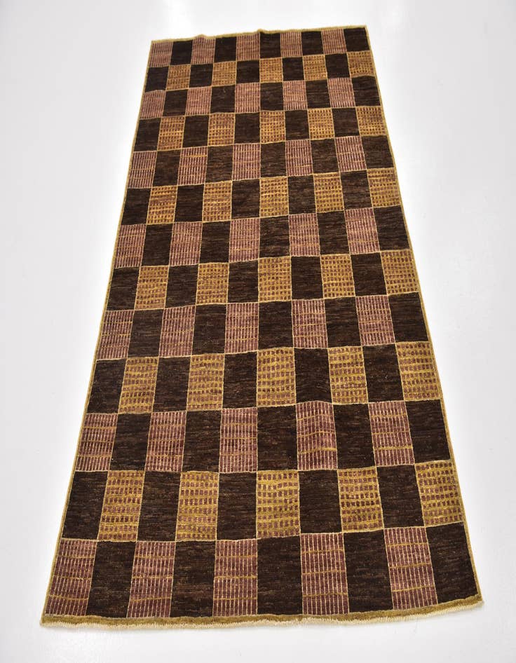 Detail image of  4' 8 x 6' 6  Hand Knotted Modern Ziegler Oriental Rug