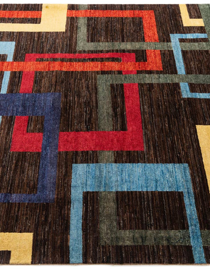 Detail image of  5' 1 x 6' 8  Hand Knotted Modern Ziegler Wool Rug