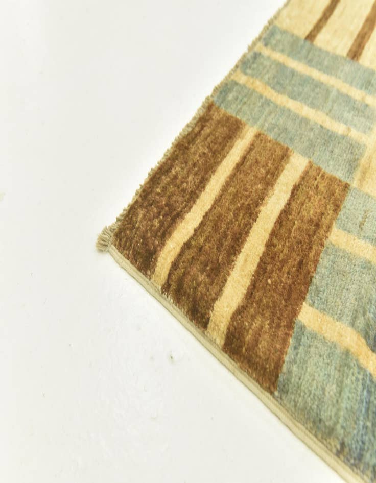 Detail image of  8' 2 x 9' 10  Hand Knotted Modern Ziegler Rug