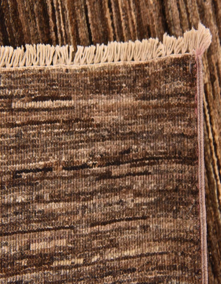 Detail image of  6' 7 x 9' 8  Hand Knotted Modern Ziegler Rug