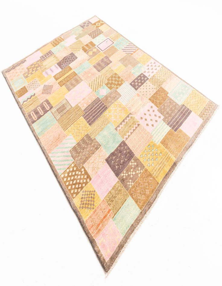 Detail image of  5' 8 x 7' 8  Hand Knotted Modern Ziegler Rug