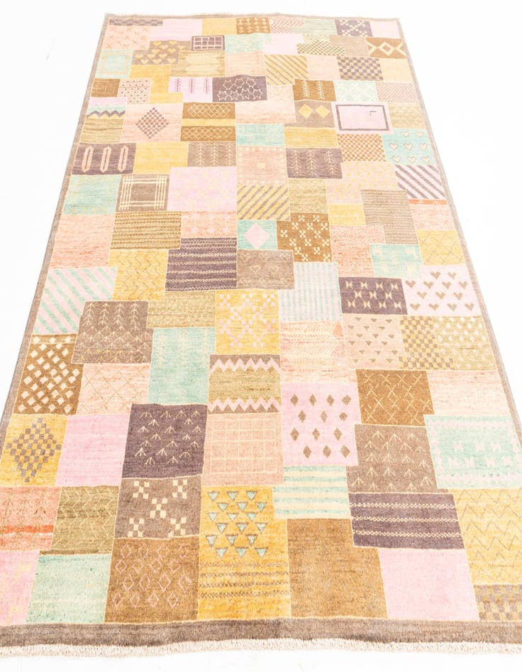 Detail image of  5' 8 x 7' 8  Hand Knotted Modern Ziegler Rug