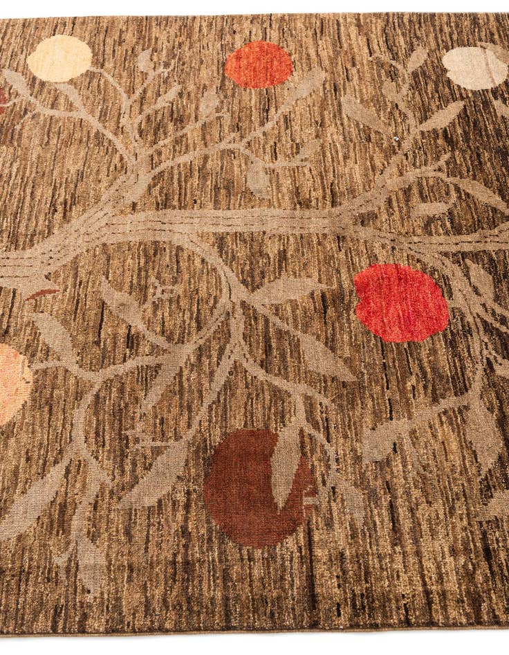 Detail image of  5' 3 x 6' 9  Hand Knotted Modern Ziegler Wool Rug