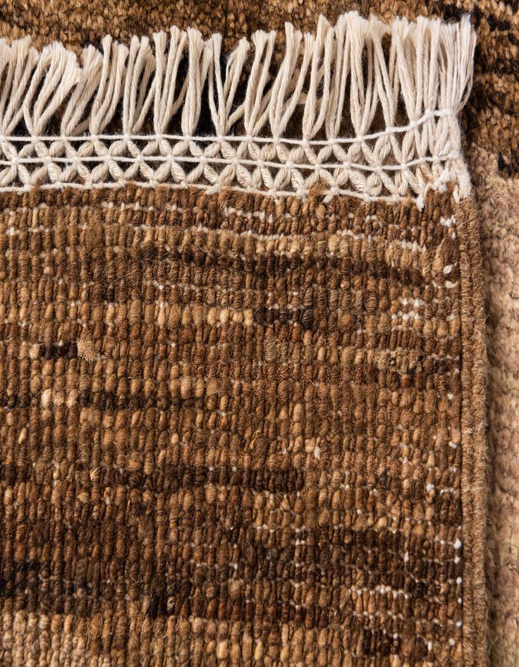 Detail image of  5' 3 x 6' 9  Hand Knotted Modern Ziegler Wool Rug