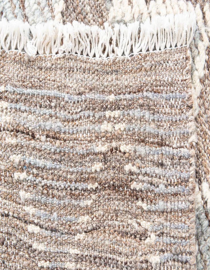 Detail image of  6' 8 x 9' 8  Hand Knotted Modern Ziegler Wool Rug