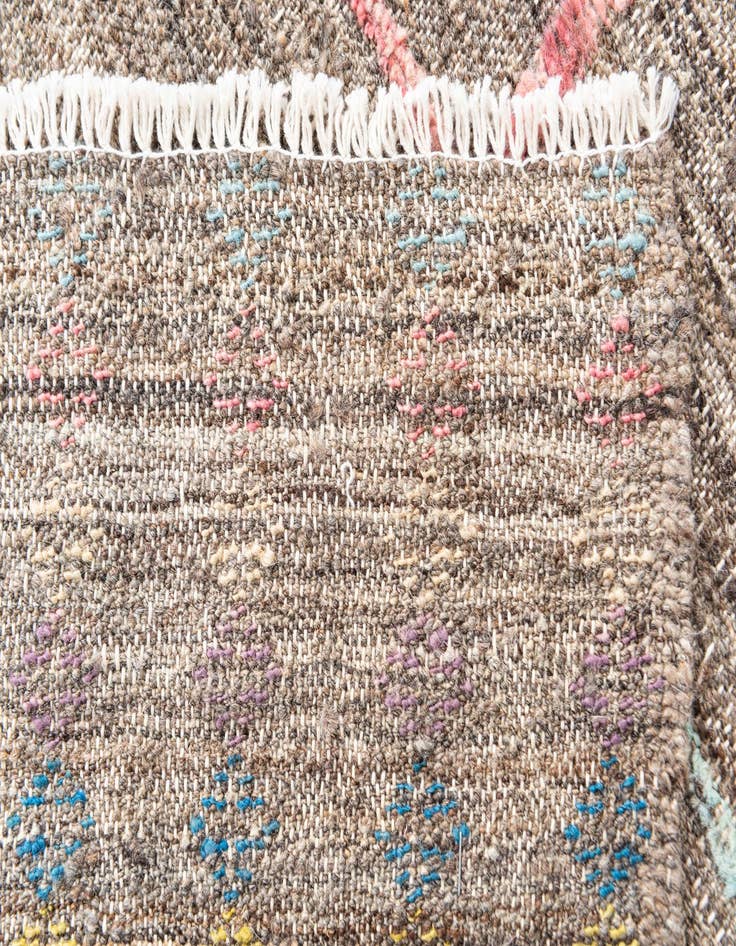 Detail image of  7' x 9' 5  Hand Knotted Modern Ziegler Wool Rug