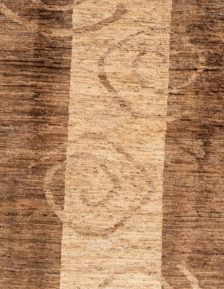 Detail image of  5' 4 x 7' 2  Hand Knotted Modern Ziegler Rug