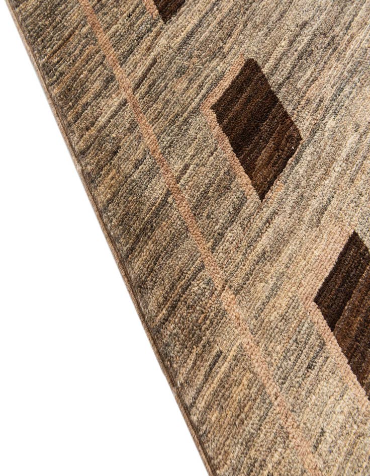 Detail image of  4' 9 x 6' 6  Hand Knotted Modern Ziegler Rug