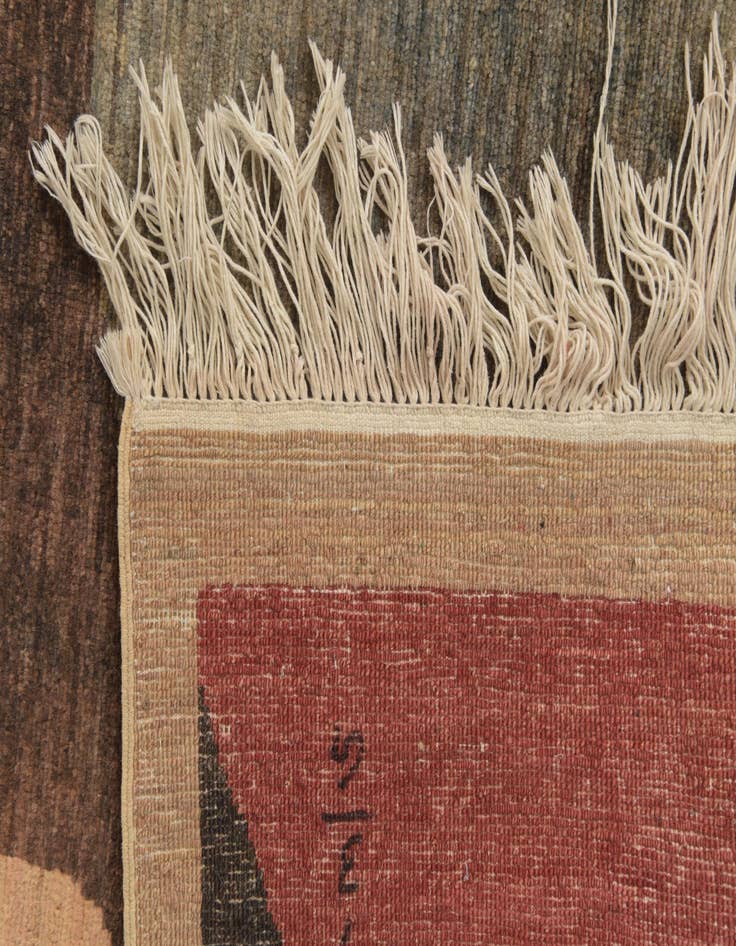 Detail image of  4' x 6'  Hand Knotted Modern Ziegler Rug