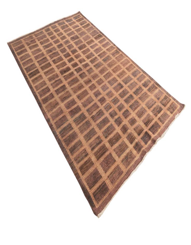 Detail image of  5' 1 x 8' 1  Hand Knotted Modern Ziegler Rug