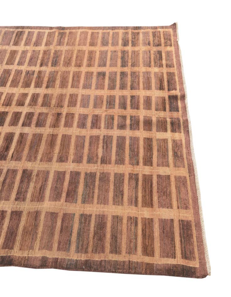 Detail image of  5' 1 x 8' 1  Hand Knotted Modern Ziegler Rug