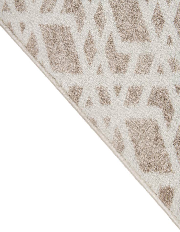Detail image of  5' x 7' 6 Monte Carlo Rug