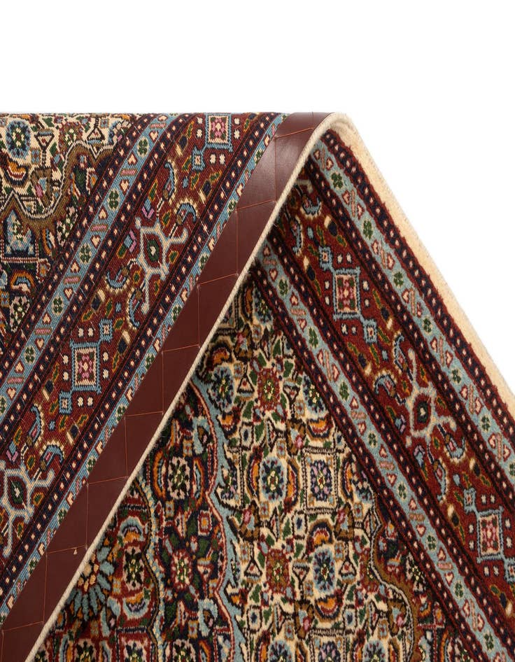 Detail image of  3' 1 x 4' 8 Mood Wool Rug