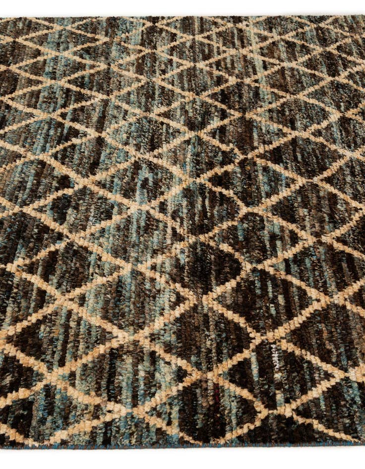 Detail image of  5' 6 x 7' 6  Hand Knotted Moroccan Wool Rug