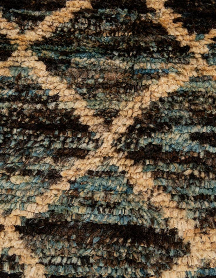 Detail image of  5' 6 x 7' 6  Hand Knotted Moroccan Wool Rug