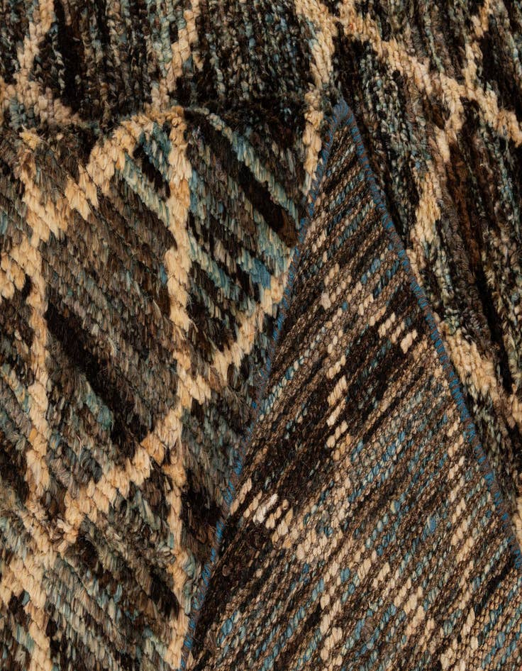 Detail image of  5' 6 x 7' 6  Hand Knotted Moroccan Wool Rug