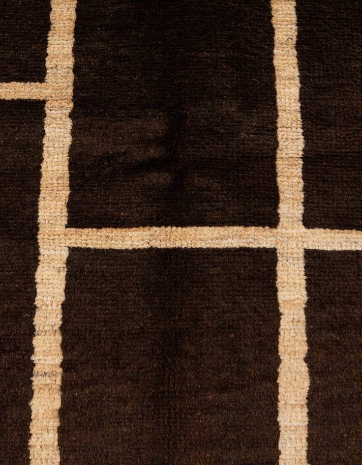 Detail image of  5' 7 x 7' 11  Hand Knotted Moroccan Wool Rug
