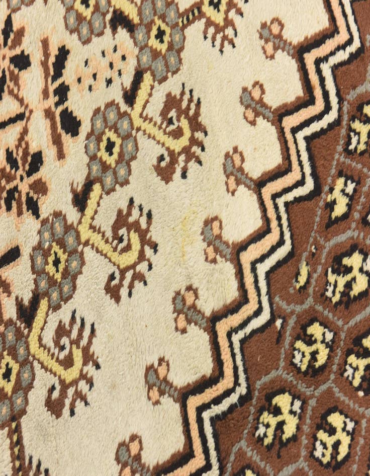 Detail image of  6' 10 x 9' 5  Hand Knotted Moroccan Wool Rug