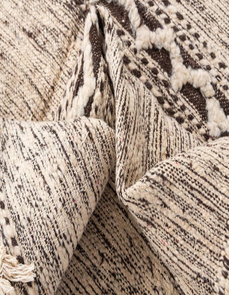 Detail image of  6' 4 x 9' 4  Hand Knotted Moroccan Wool Rug