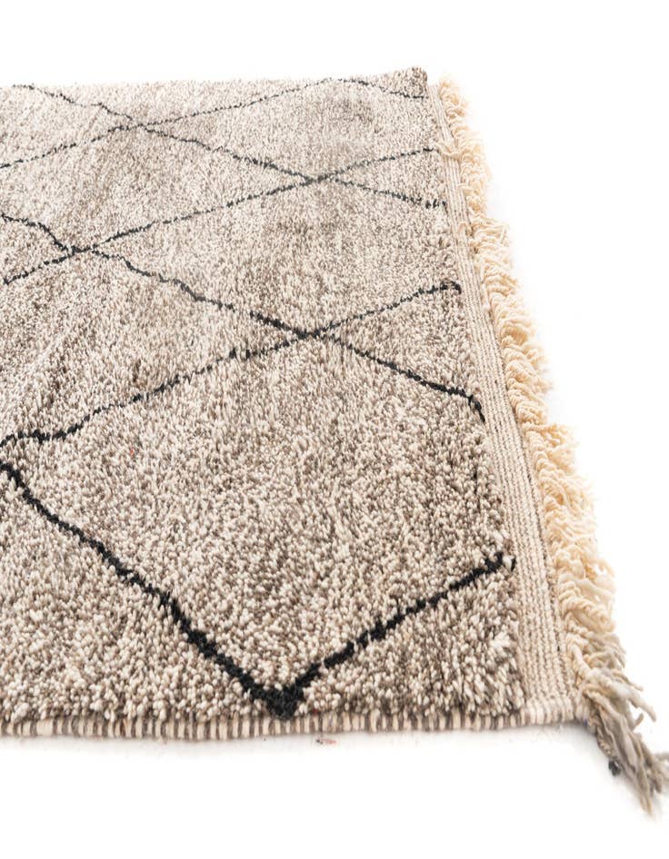 Detail image of  5' x 7' 8  Hand Knotted Moroccan Wool Rug