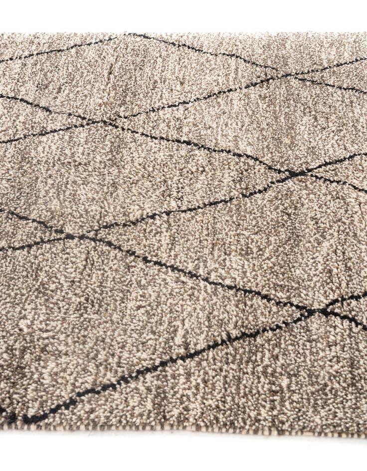 Detail image of  5' x 7' 8  Hand Knotted Moroccan Wool Rug