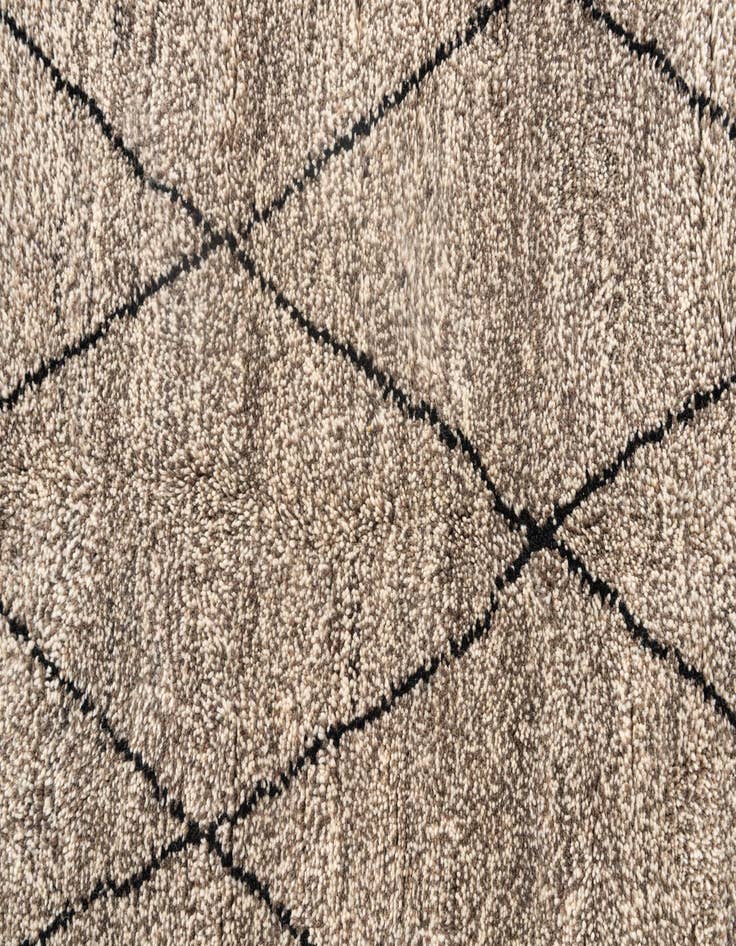 Detail image of  5' x 7' 8  Hand Knotted Moroccan Wool Rug