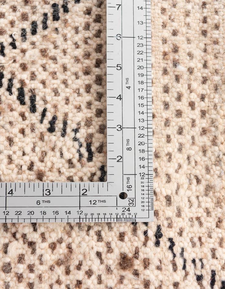 Detail image of  5' x 7' 10  Hand Knotted Moroccan Wool Rug