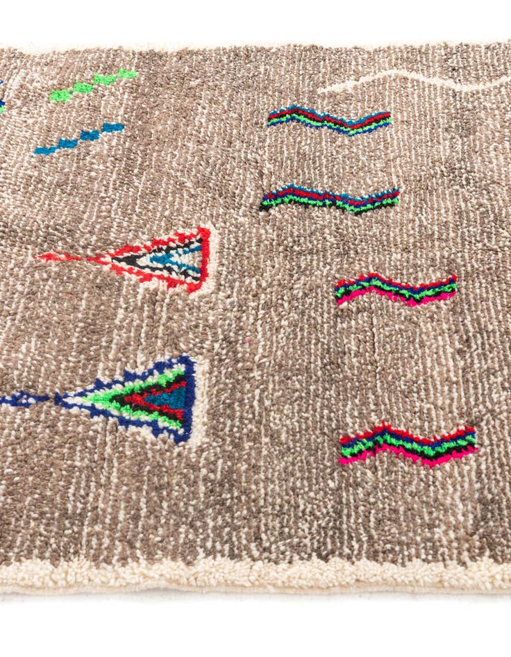 Detail image of  4' 7 x 7' 10  Hand Knotted Moroccan Wool Rug