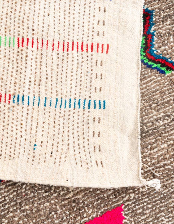 Detail image of  4' 7 x 7' 10  Hand Knotted Moroccan Wool Rug