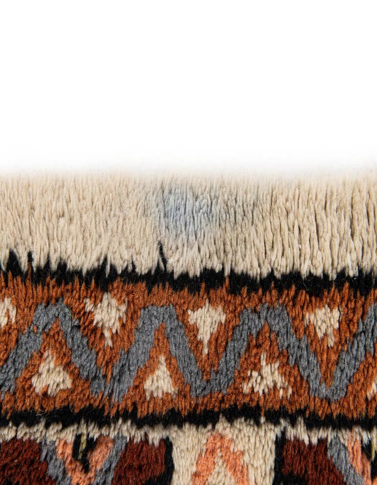 Detail image of  4' 11 x 8'  Hand Knotted Moroccan Wool Rug