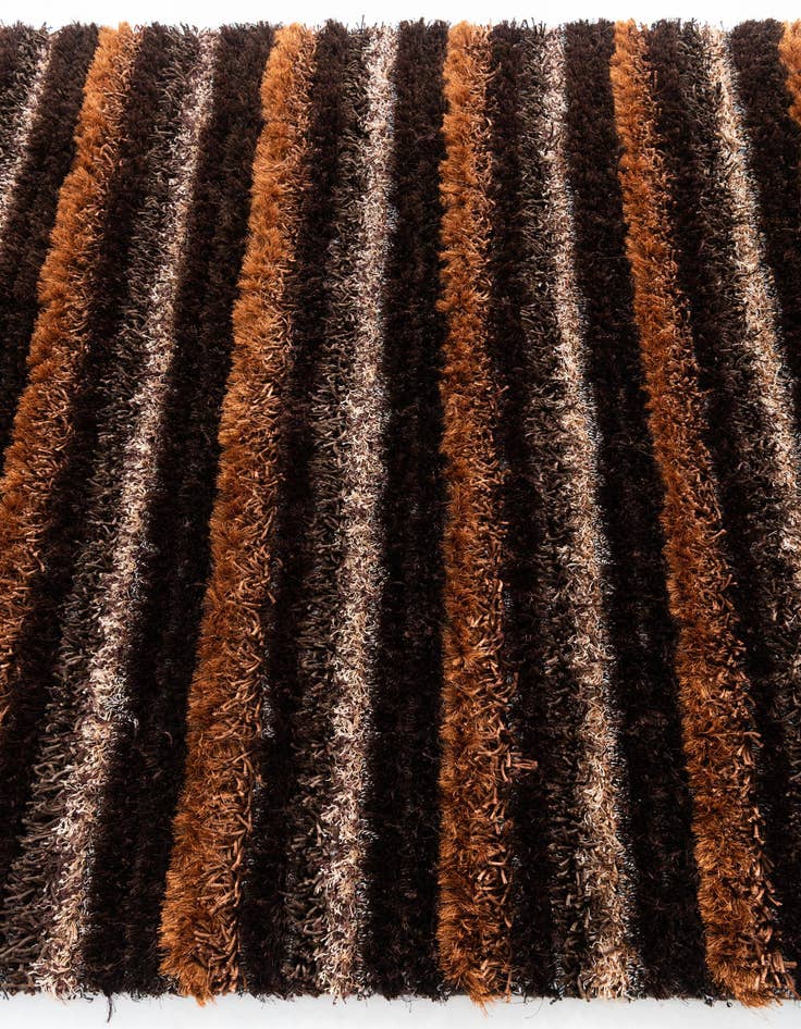 Detail image of  5' 1 x 6' 7  Hand Knotted Multi-Tone Shag Rug