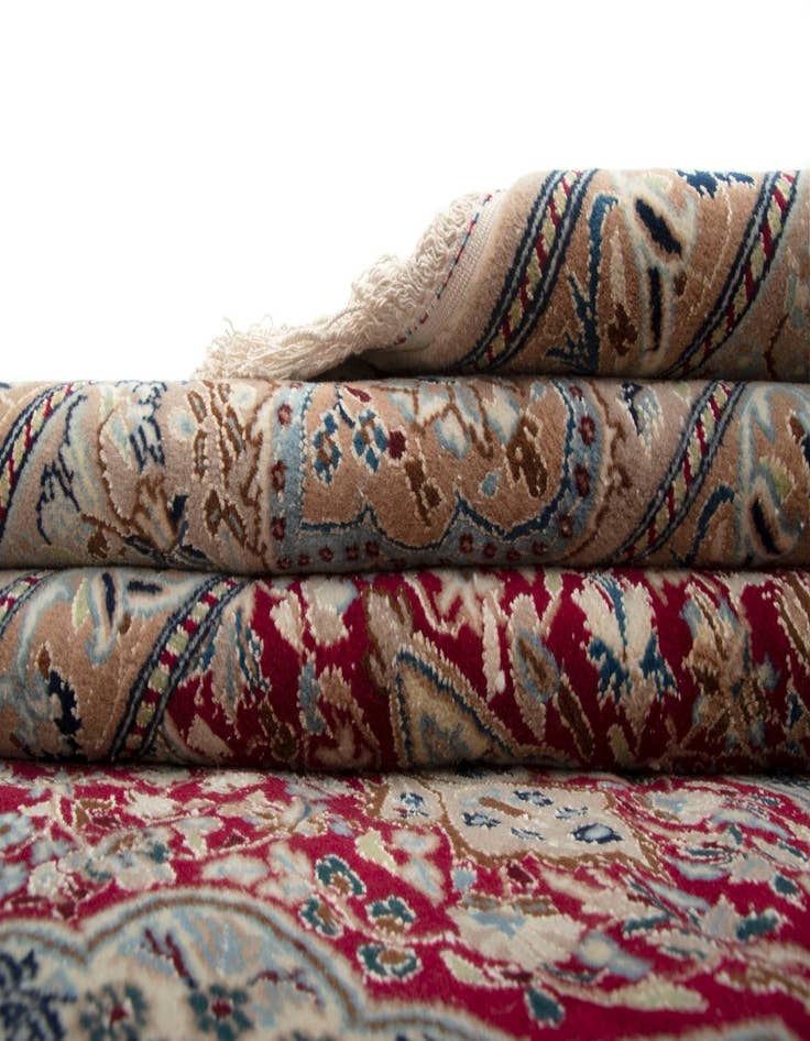 Detail image of  5' 3 x 8' 1  Hand Knotted Nain Persian Rug