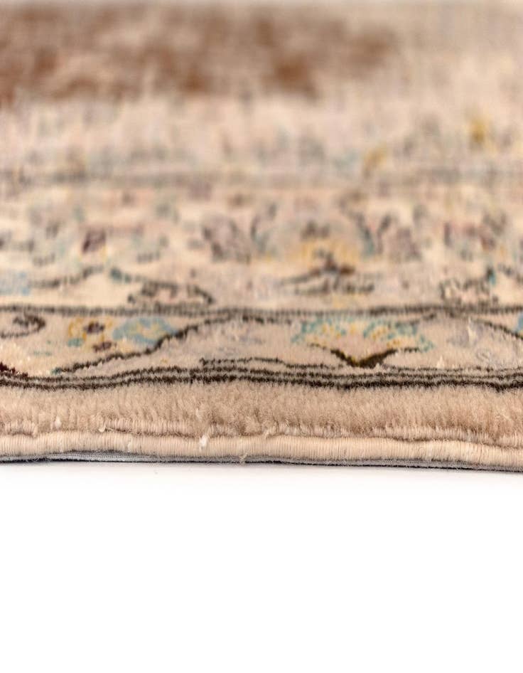 Detail image of  8' 4 x 11' 7 Nain Rug