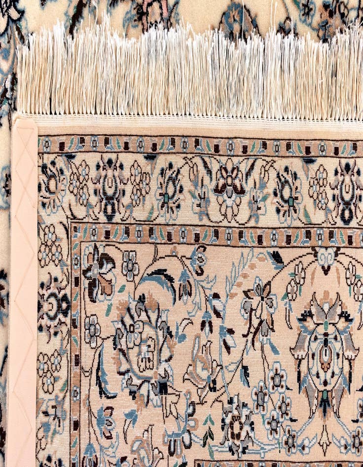 Detail image of  6' 11 x 10' 4 Nain Rug