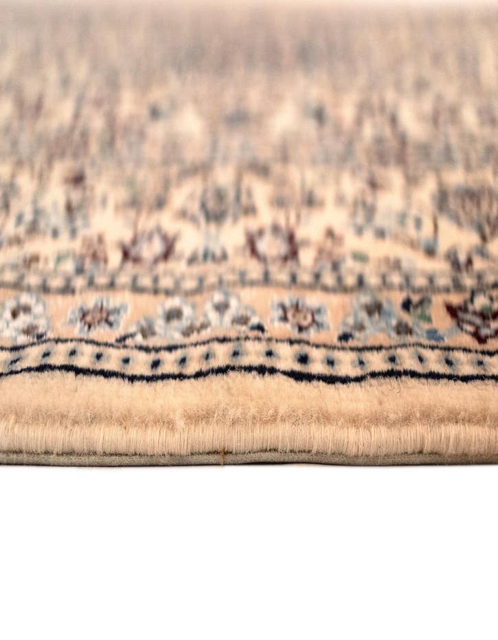 Detail image of  4' 3 x 6' 6 Nain Rug