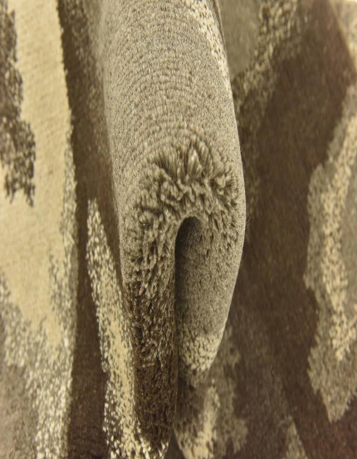 Detail image of  4' x 6'  Hand Knotted Nepal Wool Rug