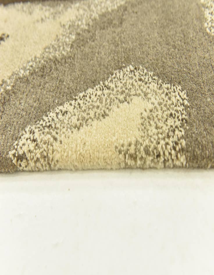 Detail image of  4' x 6'  Hand Knotted Nepal Wool Rug