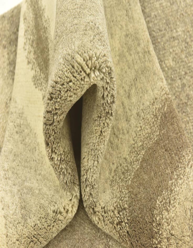 Detail image of  4' x 6'  Hand Knotted Nepal Wool Rug