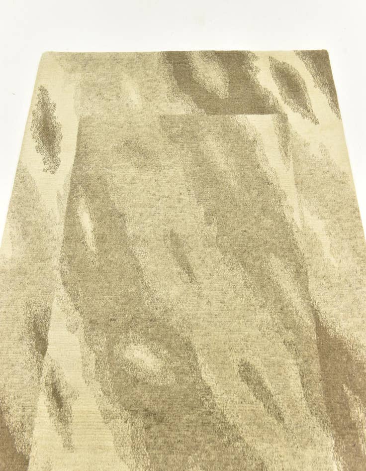 Detail image of  4' x 6'  Hand Knotted Nepal Wool Rug