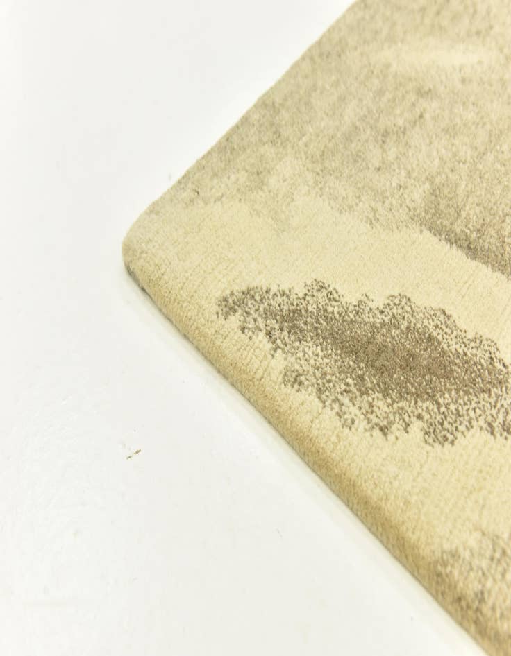 Detail image of  4' x 6'  Hand Knotted Nepal Wool Rug